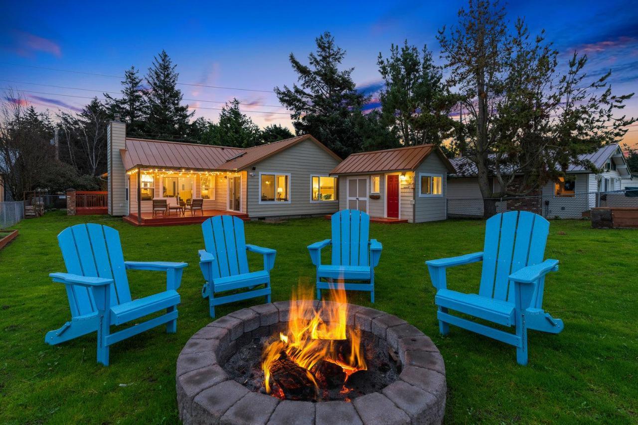 @ Marbella Lane - Wave House, Your Oceanfront Retreat! Oak Harbor Exterior photo